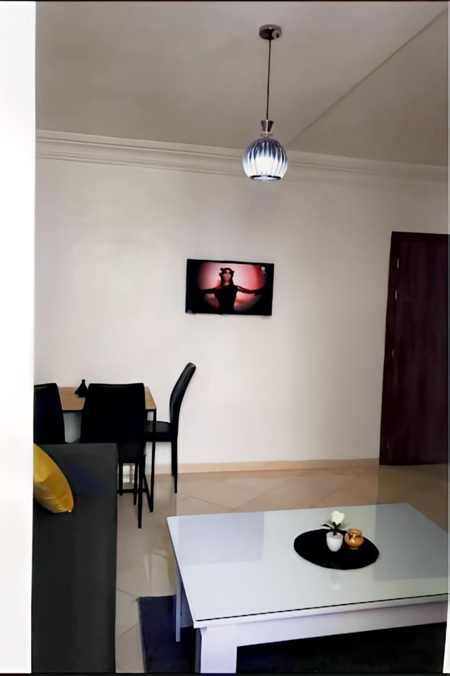 Apartment Jolie A Les Porte De Gueliz Marrakesch